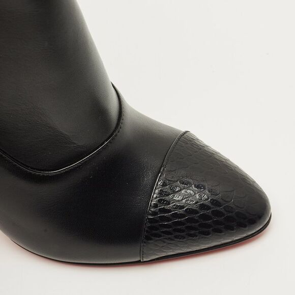 Christian Louboutin Me In The 90S Boots Size 37 Black Leather Ankle Length Boots - Picture 7 of 7